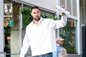 谁最亮眼？独行侠墨西哥赛面对活塞 众将赛前时尚穿搭入镜